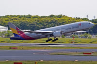 HL7756 @ RJAA - At Narita - by Micha Lueck