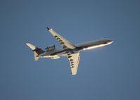 N718EV - Delta Connection CRJ-700 over Livonia Michigan at 7,000 ft on downwind for DTW