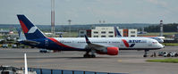 VQ-BKF @ UUDD - Azur Air 
Domodedovo - Moscu - Rusia - by Pedro Martinez de Antoñana