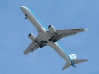 PH-EZP @ LFBD - KLM landing 23 - by Jean Goubet-FRENCHSKY