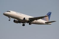 N855RW @ DTW - United Express - by Florida Metal