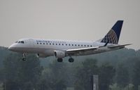 N865RW @ DTW - United Express - by Florida Metal