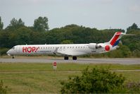 F-HMLE @ LFRB - Canadair Regional Jet CRJ-1000, Lining up prior Take off rwy 25L, Brest-Bretagne airport (LFRB-BES) - by Yves-Q