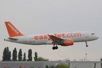 G-EZWB photo, click to enlarge G-EZWB photo, click to enlarge