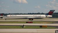 N926DH @ ATL - Delta - by Florida Metal