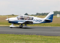 F-GKQH @ LFBH - Taxiing for departure... - by Shunn311