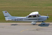 D-ESAD @ EDNY - Cessna 172R Skyhawk [172-80149] Friedrichshafen~D 03/04/2009 - by Ray Barber