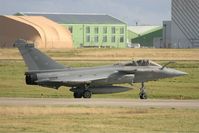 31 @ LFRJ - Dassault Rafale M, Taxiing after landing rwy 26, Landivisiau Naval Air Base (LFRJ) - by Yves-Q