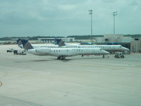 N16999 @ IAH - ERJ-145LR Ready For Pushback - by Christian Maurer