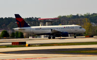 N319NB @ KATL - Landing Atlanta - by Ronald Barker