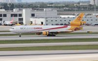 N955AR @ MIA - Skylease Cargo - by Florida Metal