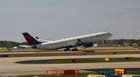 N808NW @ KATL - Takeoff Atlanta - by Ronald Barker