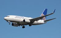 N15710 @ TPA - United 737-700 - by Florida Metal