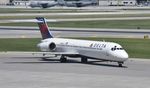 N906AT @ KMSP - Taxiing at MSP - by Todd Royer