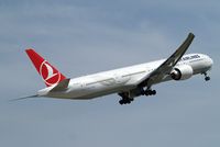 TC-JJY - Turkish Airlines
