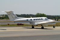 N93GA @ KPDK - Beech 300 Super King Air [FA-93] Atlanta-Dekalb Peachtree~N 22/04/2010 - by Ray Barber