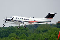 N350FF @ KPDK - Beech 350 Super King Air [FL-669] Atlanta-Dekalb Peachtree~N 22/04/2010 - by Ray Barber