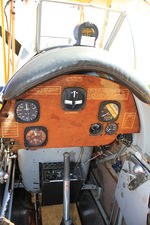 VH-CKF - cockpit.
2015 Langley Park Fly In, Perth City, Western Australia - by Bill Mallinson