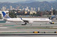 N77865 @ KLAX - Boeing 757-300 - by Mark Pasqualino