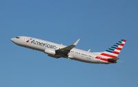 N870NN @ KLAX - Boeing 737-800 - by Mark Pasqualino