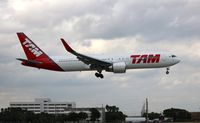 PT-MOB @ MIA - TAM 767-300 - by Florida Metal