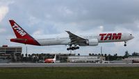 PT-MUE @ MIA - TAM 777-300 - by Florida Metal