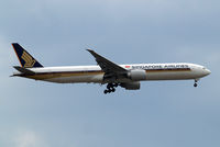 9V-SWR @ EGLL - Boeing 777-312ER [34583] (Singapore Airlines) Home~G 13/05/2010. On approach 27L. - by Ray Barber