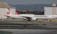 JA741J @ LAX - Japan Airlines - by Florida Metal