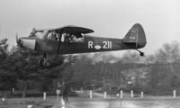 R-211 - the 51-15679 landing 'rwy 18' Ermelo LAS, belonging to the EVO>orange nose 1970 - by Gerrit van de Veen