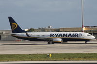 EI-EFV @ LMML - B737-800 EI-EFV Ryanair - by Raymond Zammit