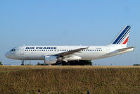 F-GHQK @ LFPG - Airbus A320-211 [0236] (Air France) Paris-Charles De Gaulle~F 24/07/2004 - by Ray Barber