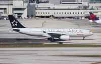 N280AV @ MIA - Avianca Star Alliance