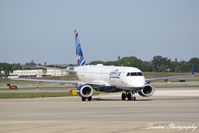 N353JB @ KSRQ - JetBlue Flight 163 (N353JB) Blue La La arrives at Sarasota-Bradenton International Airport following flight from John F Kennedy International Airport - by Donten Photography