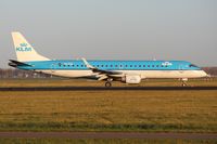 PH-EZN @ EHAM - Schiphol, Polderbaan - by Jan Bekker