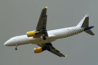 EC-LSA @ EGLL - Airbus A320-214 [4128] (Vueling Airlines) Home~G 11/07/2012. On approach 27R. - by Ray Barber