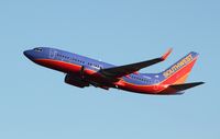 N791SW @ KPHX - Boeing 737-700 - by Mark Pasqualino