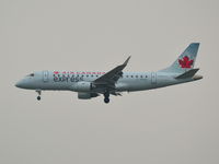 C-FEKS @ KDCA - Inbound from YYZ - by Steven Fernando