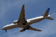 N769UA @ EGLL - Boeing 777-222 [26921] (United Airlines) Home~G 15/07/2013. On approach 27R. - by Ray Barber