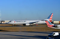 N169UW @ KCLT - Taxi CLT - by Ronald Barker