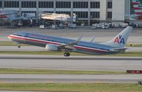 N905NN @ MIA - American - by Florida Metal