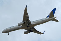 N13113 @ EGLL - Boeing 757-224 [27555] (United Airlines) Home~G 09/05/2011. On approach 27R. - by Ray Barber