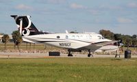 N916CF @ ORL - King Air 200 - by Florida Metal