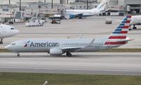 N967AN @ MIA - American - by Florida Metal