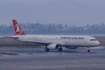 TC-JSB @ LOWG - Turkish Airlines from Istanbul Atatürk Airport - by Ulrich Schaflechner
