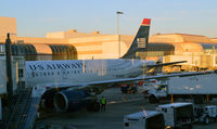 N724UW @ KCLT - At the gate CLT - by Ronald Barker