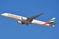 A6-ENJ @ OMDB - Emirates B773 departing. - by FerryPNL