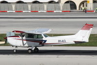 9H-ACL @ LMML - Cessna172 9H-ACL - by Raymond Zammit