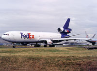 N623FE @ LFPG - Taxiing on parallels runways... - by Shunn311