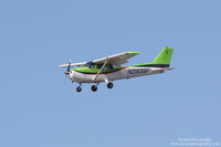 N393SP @ KVNC - Cessna Skyhawk (N393SP) arrives at Venice Municipal Airport - by Donten Photography