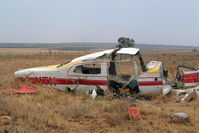 ZS-MTN @ FAPY - Cessna T.210N Centurion [210-60960] Parys~ZS 10/10/2003. Wreck. - by Ray Barber